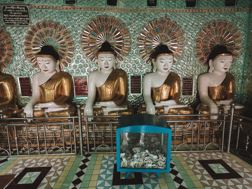 myanmar-mandalay-tample-pagoda-solo-travel-blog-guide