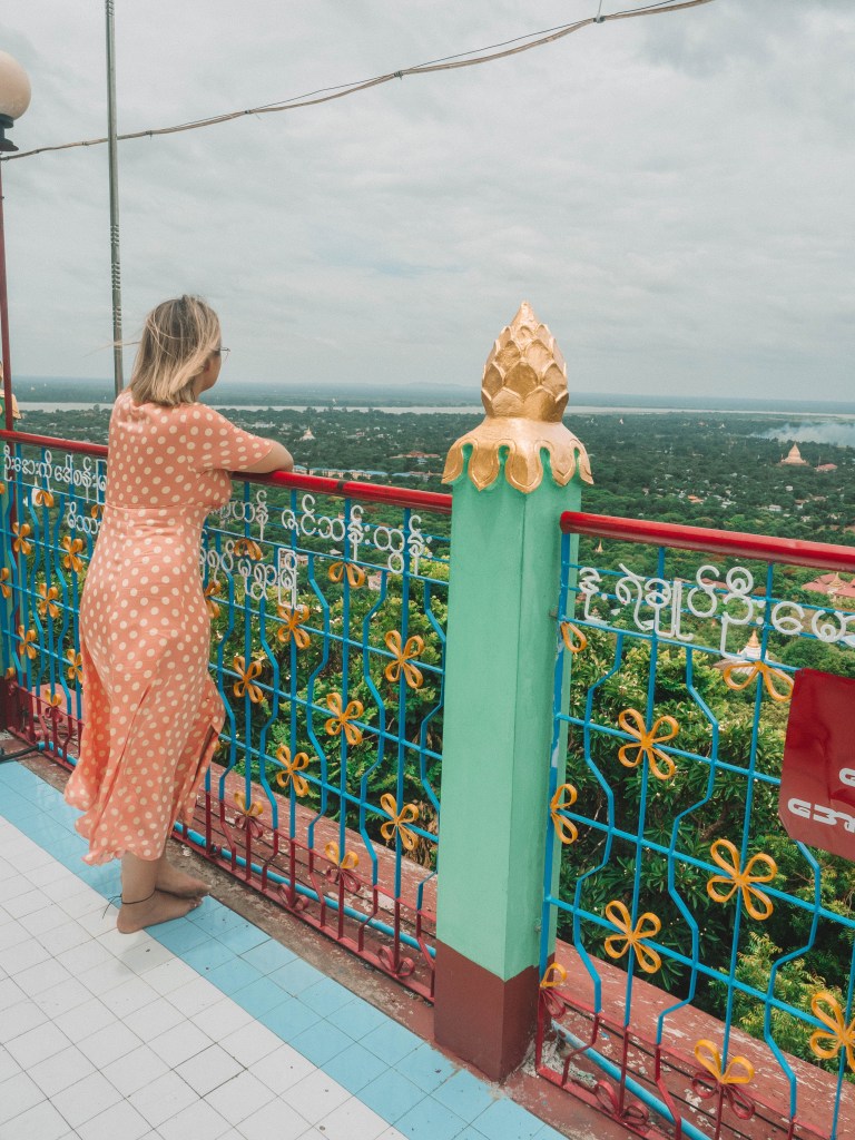 myanmar-mandalay-tample-pagoda-solo-travel-blog-guide
