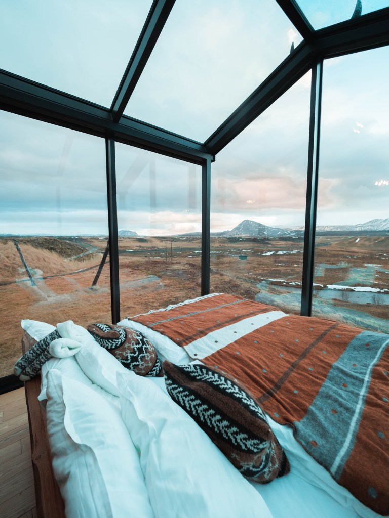 iceland-golden-circle-gulfoss-gullfoss-waterfall-road-trip-travel-blog