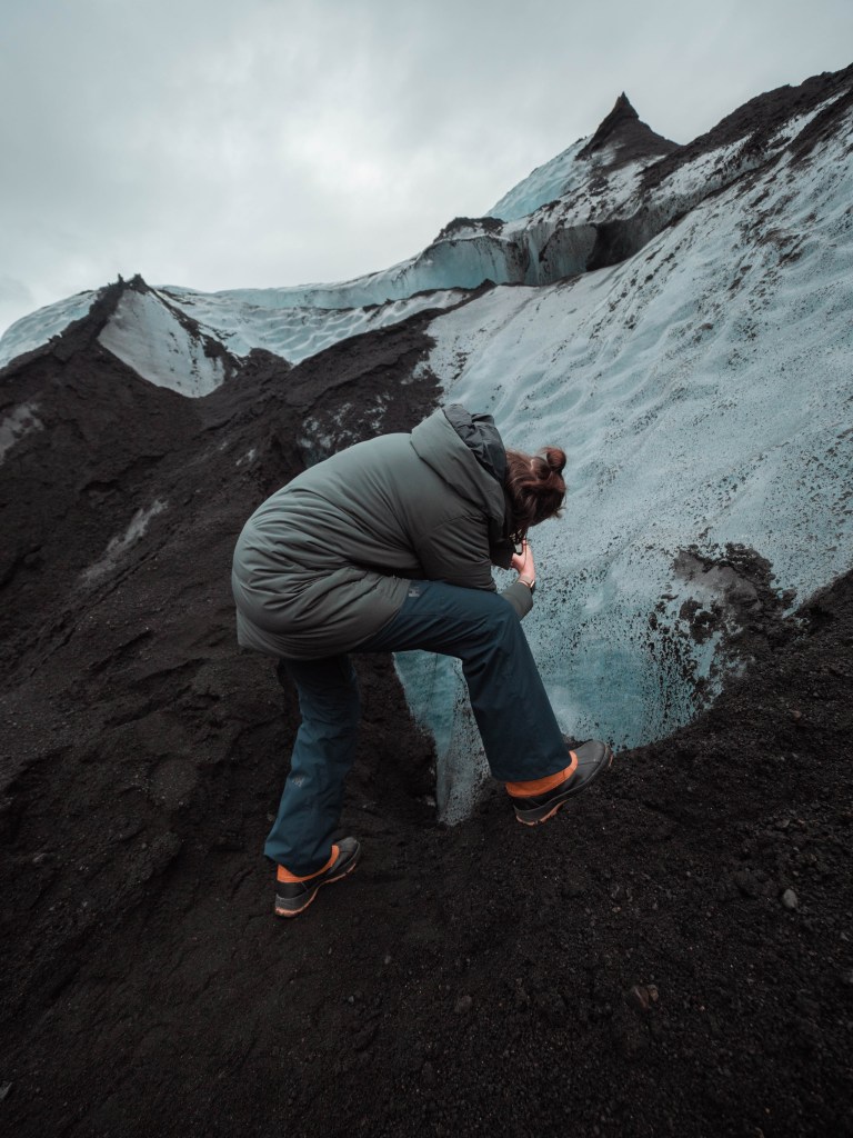 Road tripping from Skogafoss to Vik in winter