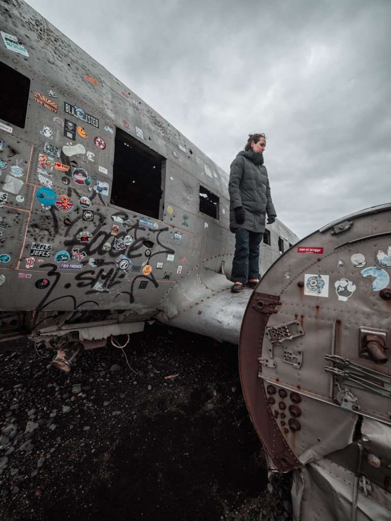 Road tripping from Skogafoss to Vik in winter