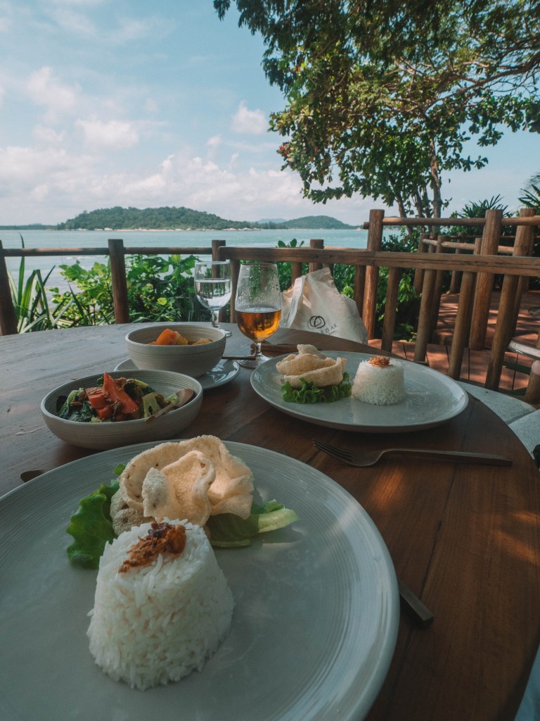 Returning to Cempedak Private Island